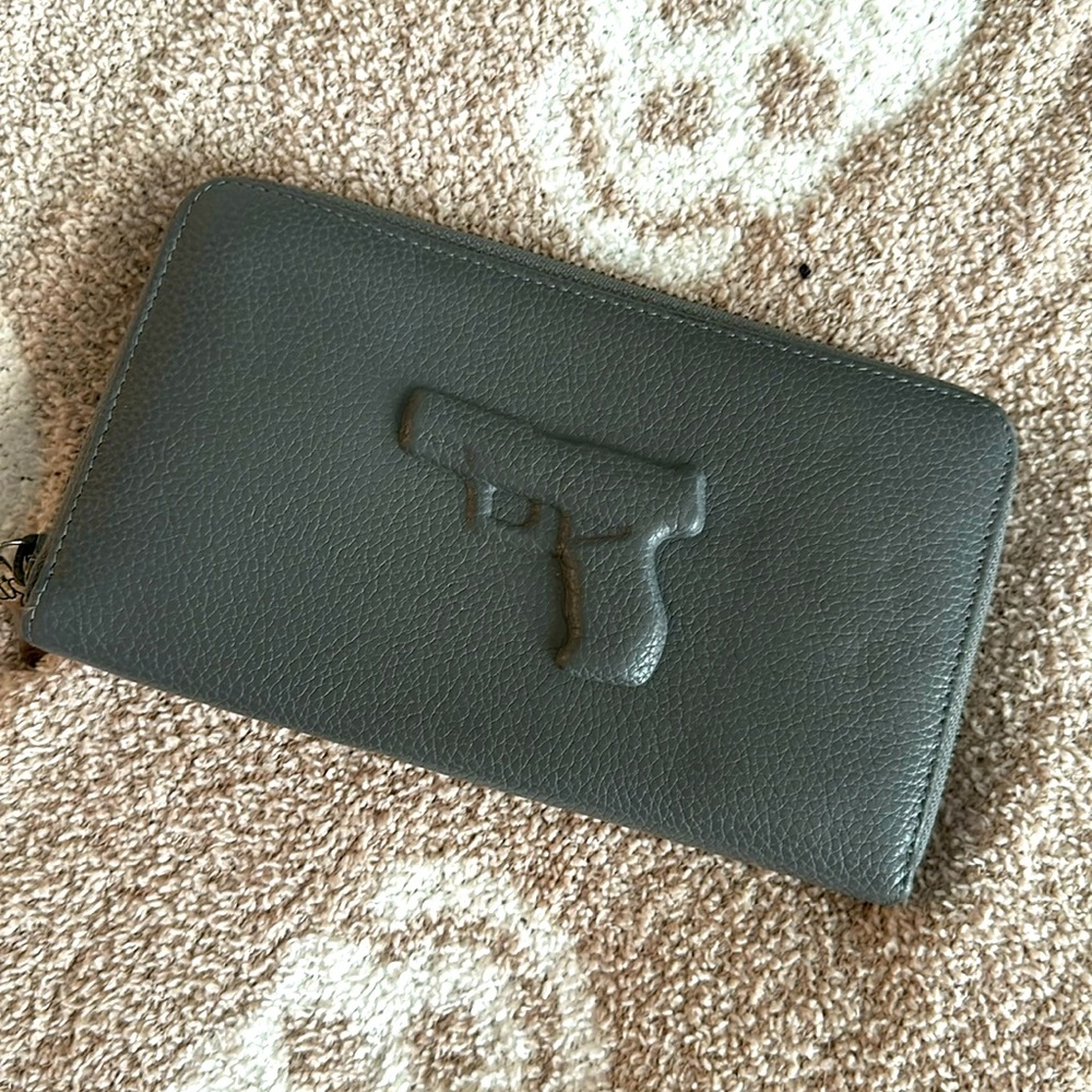 Vlieger and Vandamn Guardian Angel wallet